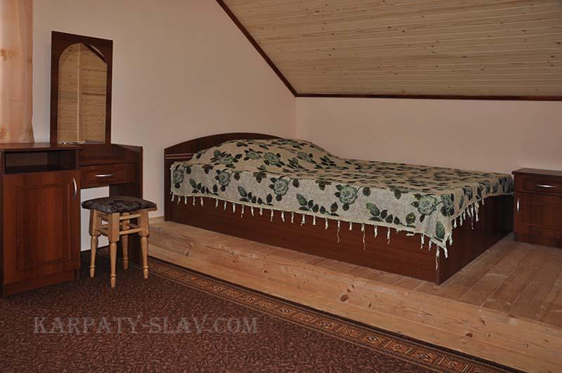 Zacharovany Karpaty Lodge *
