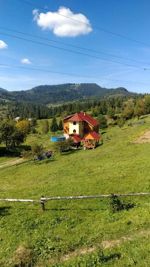 Zacharovany Karpaty * Slavske
